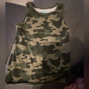 Boys 5T Army tank. Worn 1x